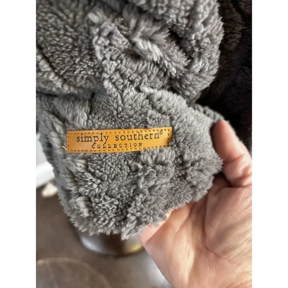 Simply Southern 1/4 Zip Sherpa Pullover Sweater Grey Womens Medium NWT Soft Cozy - Picture 3 of 12